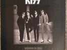 KISS -DRESSED TO KILL LP 1975 (ORIGINAL 1ST U.S. PRESS, NBLP 7016 , BLUE LABEL )