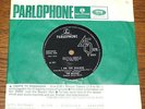 THE BEATLES I AM THE WALRUS b/w HELLO GOODBYE UK PARLOPHONE 7