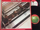 THE BEATLES - 1962-1966 - ORIGINAL APPLE RECORDS 2LP inners insert red hits VG+