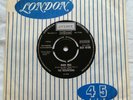 RARE NORTHERN SOUL 45 The Hesitations Born Free/ Push Little Bit Harder
