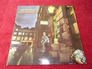 B045   David Bowie ?– The Rise And Fall Of Ziggy Stardust...LP CL 13843  EUR
