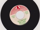 HOT & SASSY-LET'S FUNK IT UP / CHRISTMAS STRUT--MAGIC DISC--MDS-310--BOOGIE FUNK