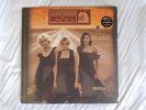 THE DIXIE CHICKS  HOME  SEALED 2 DISC LP