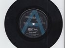 THE LA DE DAS - Sweet Girl / I Can't Find A Reason