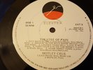 MOTLEY CRUE - Theatre Of Pain - IRISH PRESSING LP 1985 HEAVY METAL IRELAND