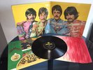 THE BEATLES Sgt Peppers UK 1967 1ST EVER MONO PMC 7027 N-MINT VINYL STUNNING LP