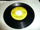 record 45 Soul Eddie Billups on Solid Gold   Sweet Sweet Love / Dynamite VG+