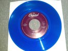 The Beatles 45 record HEY JUDE / REVOLUTION Capitol 1994, blue vinyl Cema