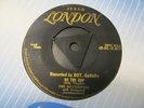 THE HILLTOPPERS DO THE BOP / WHEN YOU'RE ALONE BLACK AND GOLD LONDON TRI  RARE