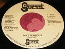 RARE QUESST - Mysterious - EX 7