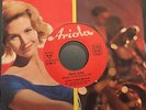 7'Reni & Chris  -Mambo Bolero/Kurt Henkels Big Band -Just Married  *Ariola