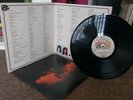 QUEEN /A NIGHT AT THE OPERA/EMTC 103 - 1975 EMBOSSED COVER/1st PRESS