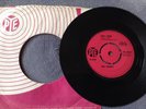 THE CHANTS - SHE’S MINE rare UK 1964 / MOD / BEAT / DANCER / SOUL /NEAR MINT