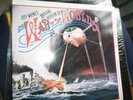 1978 SOUNDTRACK DOUBLE VINYL ALBUM,CBS- JEFF WAYNES MUSICAL WAR OF THE WORLDS