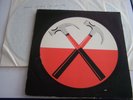 LP 33 TOURS VINYLE , PINK FLOYD PIRATE USA 1980 , 3 LP THE WALL . VG - / VG +.