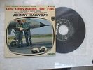 ep 45t biem 437.337 JOHNNY HALLYDAY ptte couleur les chevalier du ciel