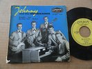 DISQUE 45T DE JOHNNY AND THE HURRICANES  