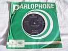 THE BEATLES -Day Tripper UK SOLID CENTRE 7