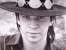 The Essential Stevie Ray Vaughan & Double Trouble