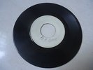 LEE PERRY -PEOPLE FUNNY BOY- BURT WALTERS -BLOWING IN THE WIND, REGGAE 45 DB