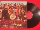 THE BEATLES SGT PEPPER’S LONELY HEARTS CLUB BAND 1967 PCS7027 G+ VINYL 33T LP