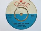 THE ROYALS Never Gona Give You Up / Don't Mix Me Up UK 7