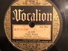 Vocalion 1049 King Oliver Dixie Syncopators TACK ANNIE rarest  1927  V  78 rpm