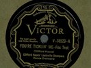 prewar 78 CLIFFORD HAYES LOUISVILLE STOMPERS VICTOR 38529 YOU'RE TICKLIN ME