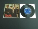THEM - THEM 1965 UK PRESS 7
