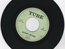 GARAGE 45RPM - HOBBIT ON TUBE - RARE   BOTH SIDES GREAT