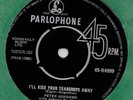 Peter Gordeno I’ll Kiss Your Teardrops Away UK Parlophone 45 Popcorn dancer Teen