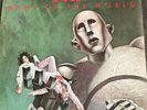 Queen News Of The World . Gatefold Vinyl Album EMA 784 1977