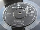 THE BEATLES ORIGINAL  1963 U.K  SHE LOVES YOU  45  EXCELLENT