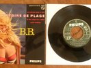 EP   BRIGITTE  BARDOT  UNE HISTOIRE DE PLAGE  434.886  FRANCE  1964   LANGUETTE