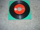 RARE GARAGE FUZZ-ROUND ROBIN-I'M THE WOLF MAN-HEAR IT