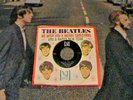 THE BEATLES ORIGINAL1964 WE WISH YOU A MERRY XMAS VEE JAY SLEEVE & 45 NICE SHAPE