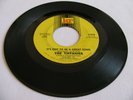 THE TIFFANIES - IT'S GOT TO BE A GREAT SONG / HE'S GOOD FOR ME - KR