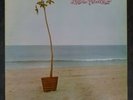 NEIL YOUNG  ON THE BEACH UK RARE ORIG  LP WITH Floral INNER vinyl album 1974