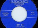 Northern Soul - PAT POWDRILL - DO IT / I CAN'T HEAR YOU - DOWNEY LABEL