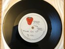 The Jam Move On Up  ORIGINAL 1-Sided Strawberry 7