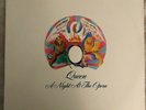Queen - A Night At The Opera LP. Elektra - 7E-1053 SP. EX/EX.