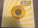 ELVIS PRESLEY Sun record 45 That’s All Right - blue moon of Kentucky
