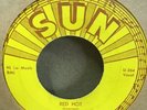 BILLY RILEY + THE LITTLE GREEN MEN RED HOT/PEARLY LEE 7