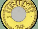 ROY ORBISON & TEEN KINGS Ooby Dooby / Go  Go  Go  45rpm Sun 1956 nice labels