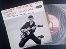 45T EP JOHNNY HALLYDAY RÉF(EPL 7 750) AVEC CENTREUR ET LANGUETTE