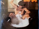 AC/DC-YOU SHOOK ME ALL NIGHT LONG/SHE'S GOT BALLS (LIVE) 1980 