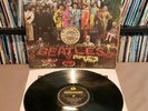 BEATLES Sgt Peppers Lonely Hearts **1st 1967 UK WIDE SPINE 1/1 MONO** PMC 7027