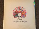 LP QUEEN A Night At The Opera Original 1975 Embossed SRC EAST