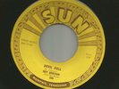 ROCKABILLY + DOOWOP - ROY ORBISON - DEVIL DOLL  /  SWEET - HEAR -1957 SUN - 265