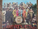 THE BEATLES Sgt. Peppers Lonely Hearts Club Band VINYL LP ALBUM